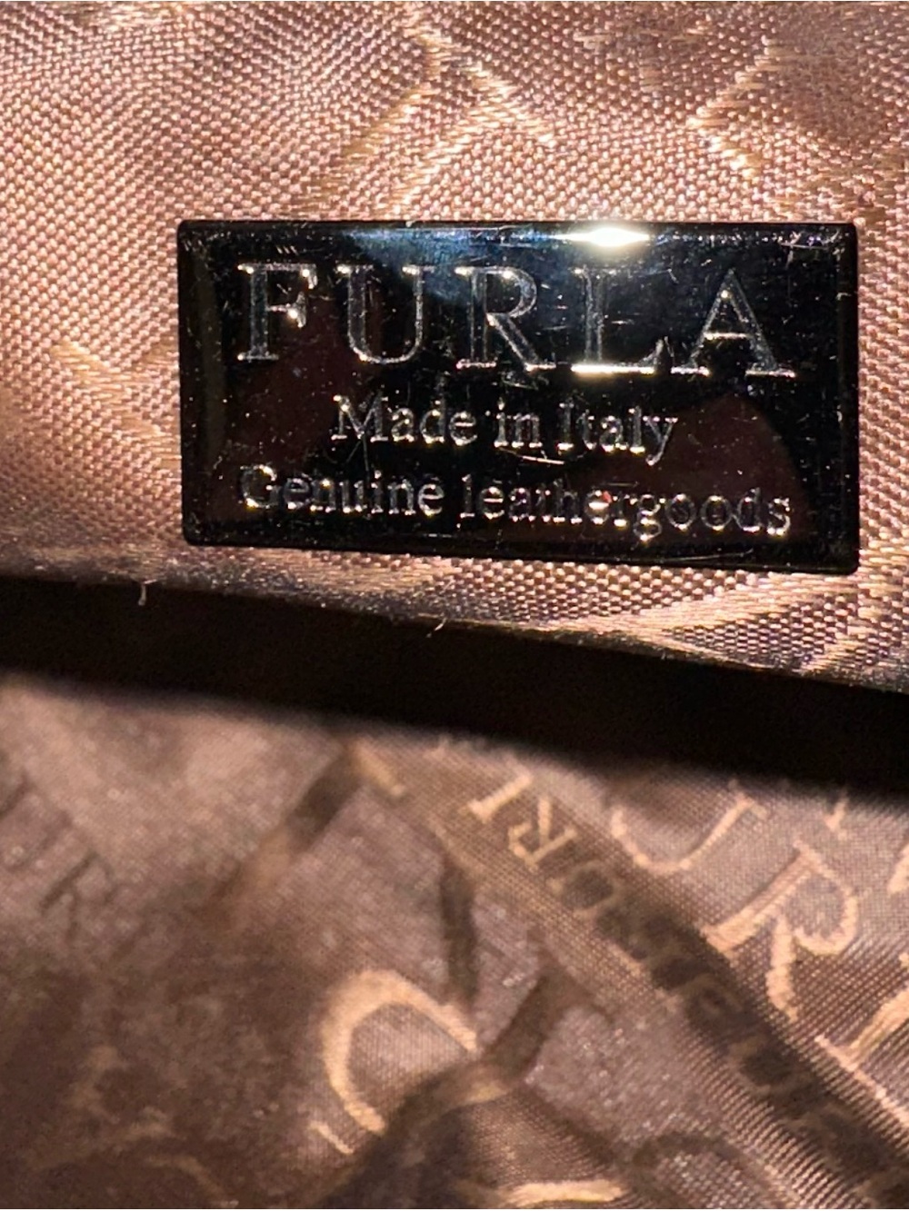 Vintage Furla Brown Croc-Embossed Shoulder Bag with Hoop Detail - Picture 6 of 6